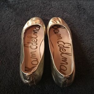 Gold Sam Edelman flats!