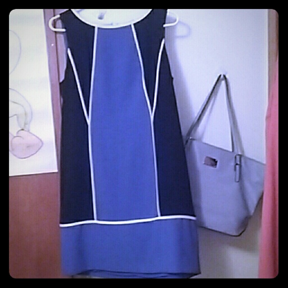 Dress - Picture 1 of 1