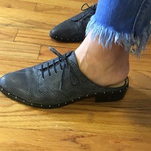 Pour La Victoire Leather Loafer Slides