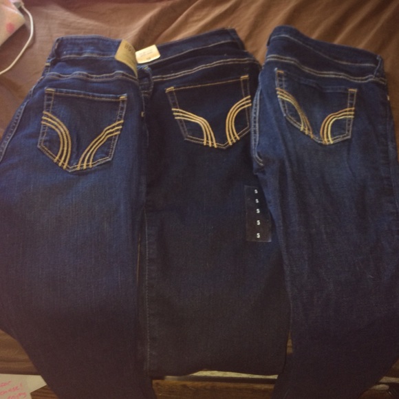 Bundle of Hollister jeans - Picture 1 of 2