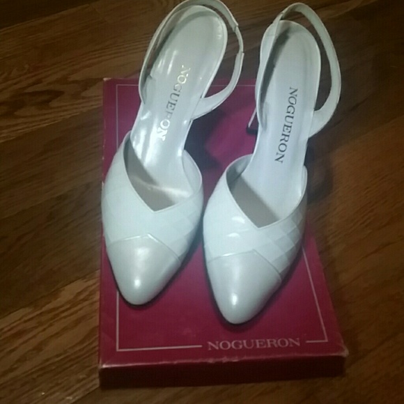 NOGUERON Vintage 1980's/90's Slingback Heels