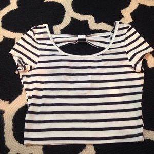 Stripped Crop Top