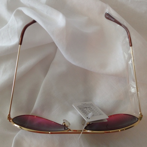 Aviator Rhinestone Accented Sunglasses - Picture 3 of 3