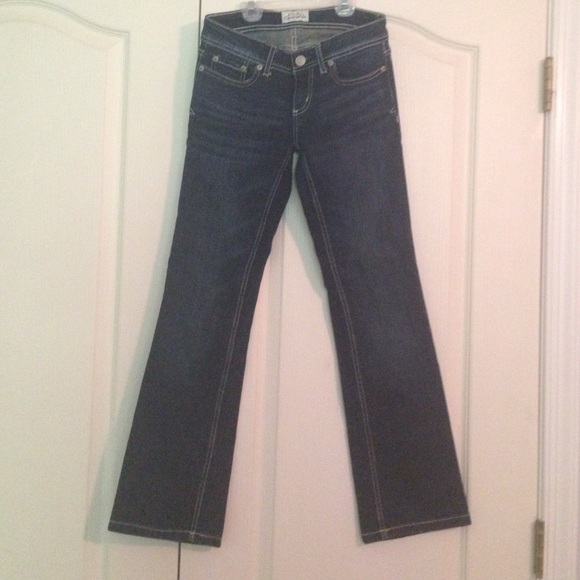 Aeropostale jeans. Worn twice but were too big.