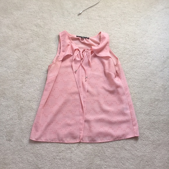 Pink tank top