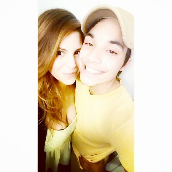 Meet your Posher, Annais