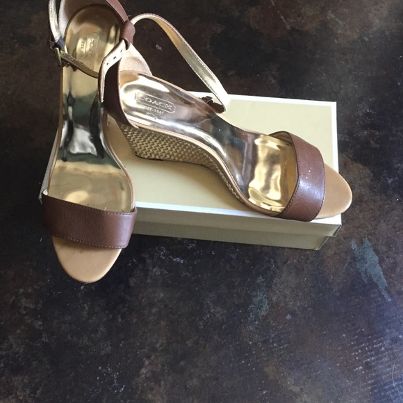 Coach wedges