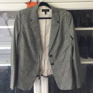 Escada blazer