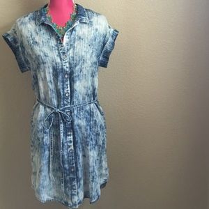 Anthropologie Dresses - Cloth & Stone Chambray Shirt Dress Anthropologie Dresses - Cloth & Stone Chambray Shirt Dress