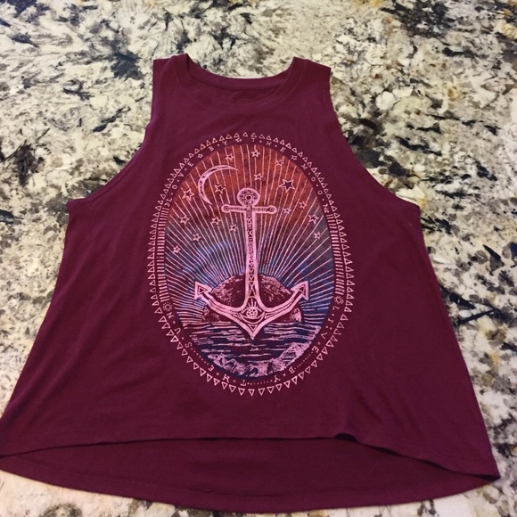 Billabong Tank - Picture 1 of 3