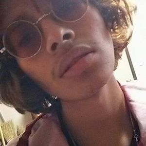 Meet your Posher, Camilo