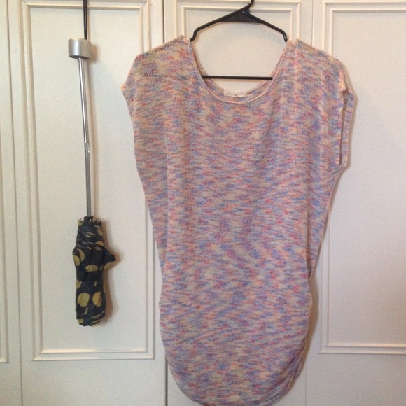 Rainbow knot tunic. Size M