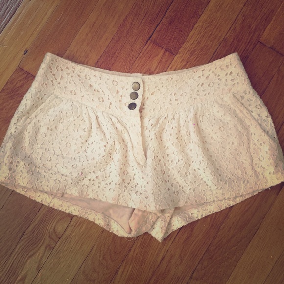 Just Ginger ivory colored button-up shorts