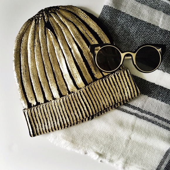 NWT || Gold Black Metallic Knit Beanie Hat - Picture 2 of 4