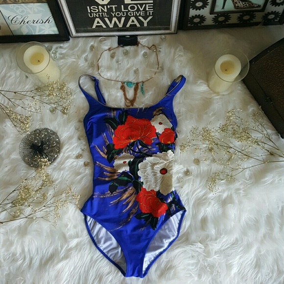 New Gottex One Piece Swimsuit Collection