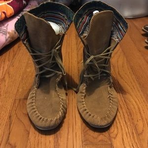 Steve Madden TBlanket Boot