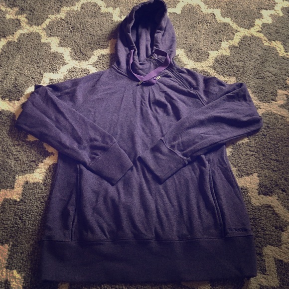 The North Face hoodie