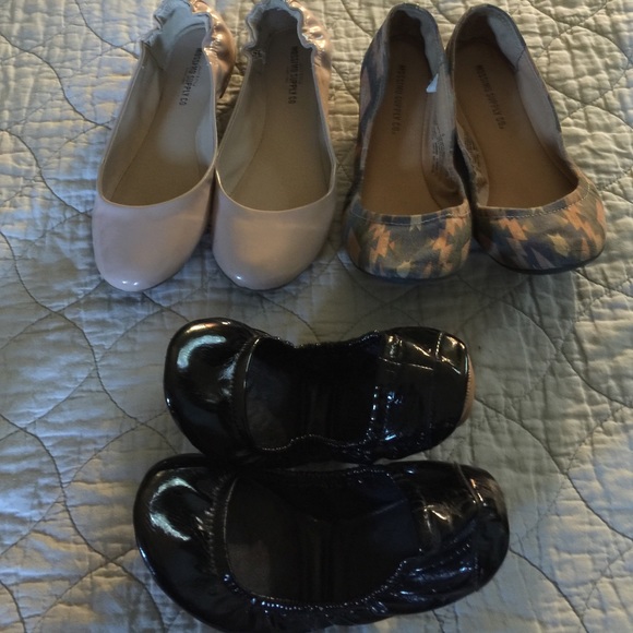 3 Pair of Flats