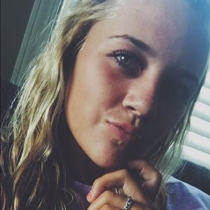 Meet your Posher, Shelby