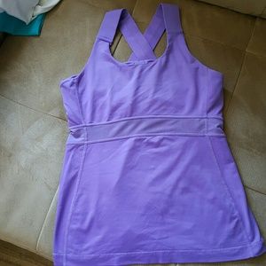Lululemon workout top