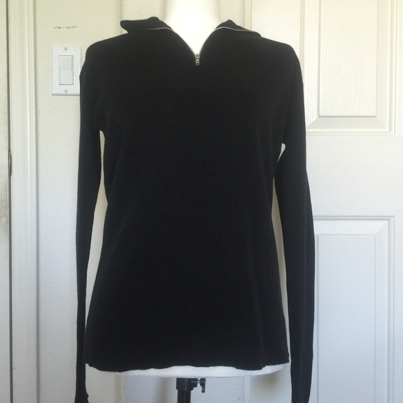 Brandy Melville zip collared sweater