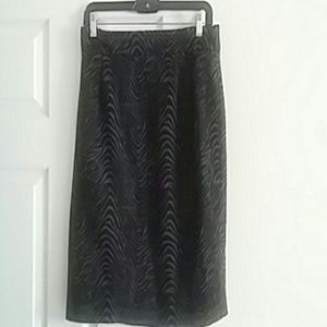 Calvin Klein black and gray animal print skirt