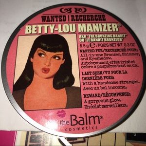 Betty Lou highlight  ❤️ brand new, highlighter