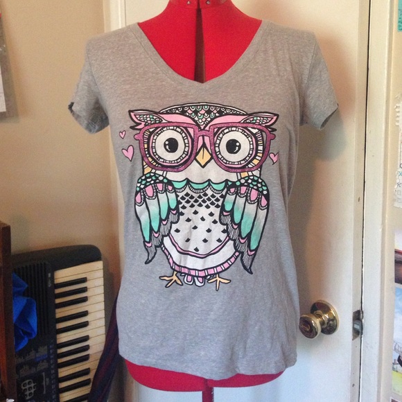 Fifth Sun Large V Neck Hipster Owl T Shirt