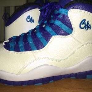 Charlotte 10❗️❗️ size 9