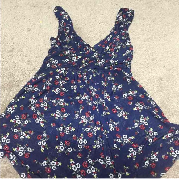 Blue floral tank top - Picture 1 of 1