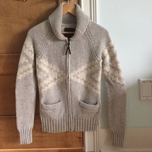 Aritzia TNA zip-up 100% lambswool cardigan