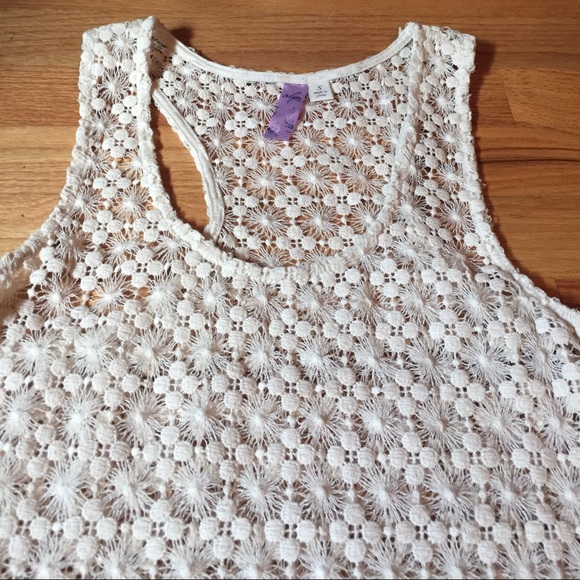 Francesca's Alya top🌻