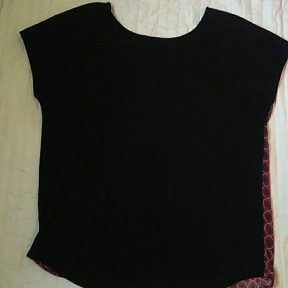 Top - Picture 2 of 3