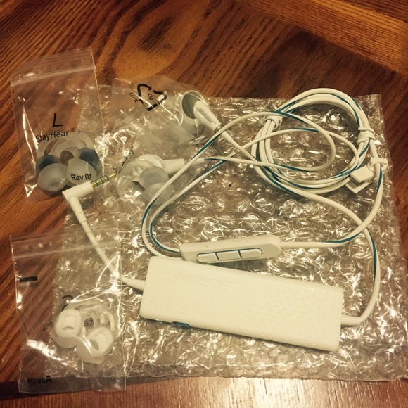 Bose qc20 headphones - Picture 2 of 4