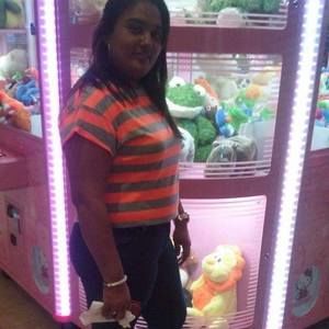 Meet your Posher, Vanessa