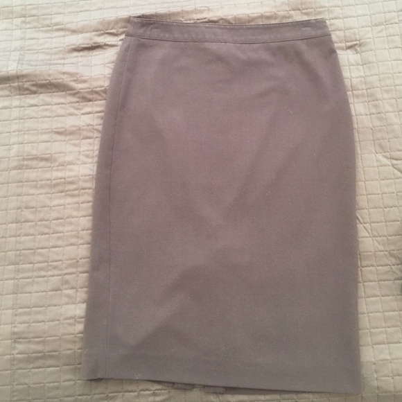 Chocolate brown pencil skirt with bow detail - Picture 1 of 3