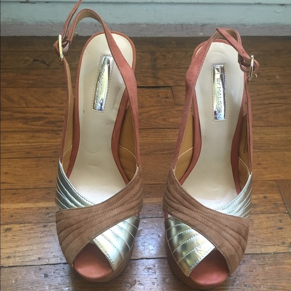 NEVER WORN retro (disco) style platform sandals