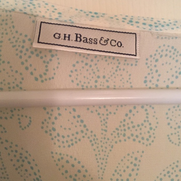 Light summery top - Picture 2 of 3