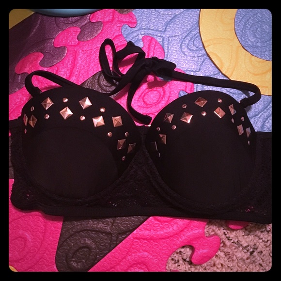 Bathing suit top