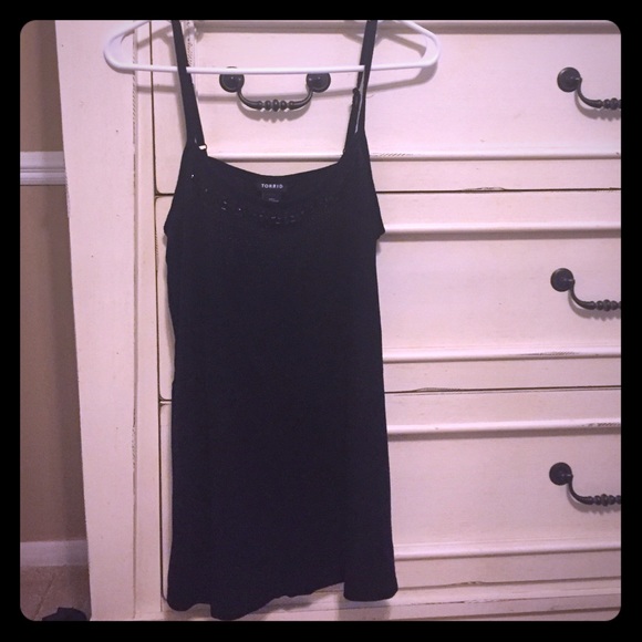 Decal top black on black NWOT