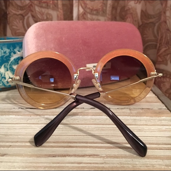 Miu Miu Round Sunglasses - Picture 3 of 4