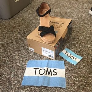 Toms wedge