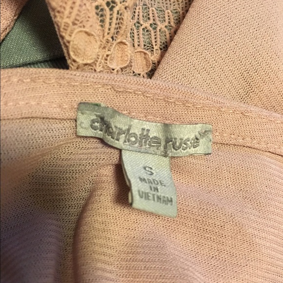 Charlotte Ruse pink top - Picture 2 of 2
