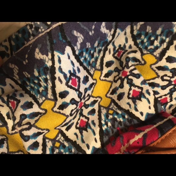 Aztec styled handbag - Picture 3 of 3