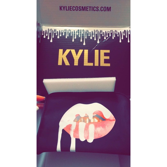 New out if the box, Kylie Makeup bag.