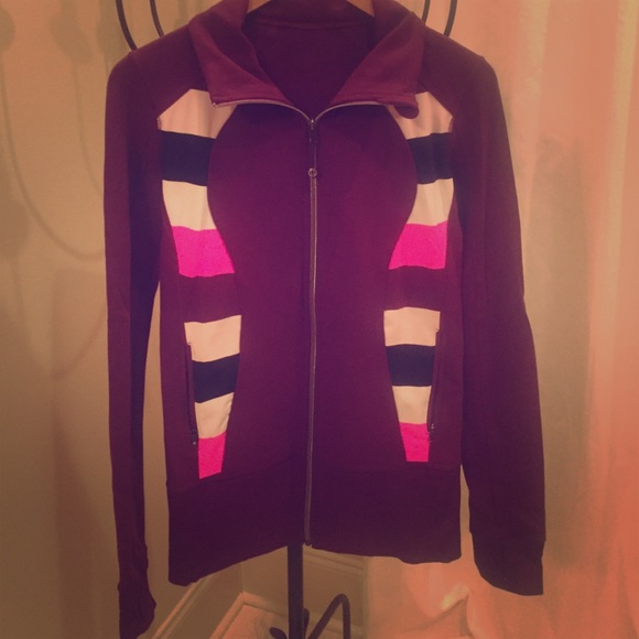 Lululemon luon zip front plum jacket, 8