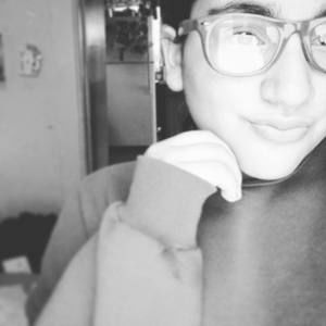 Meet your Posher, Isabel