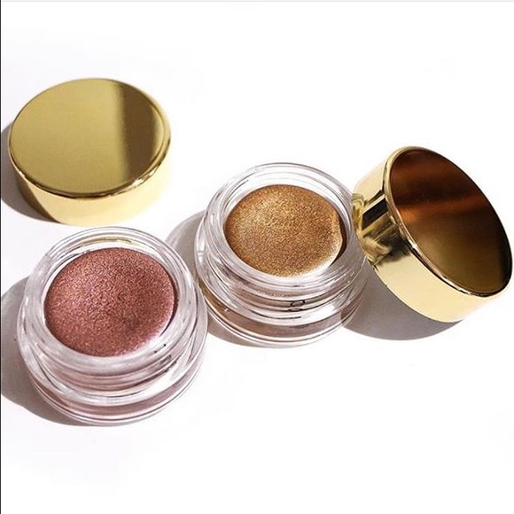 Kylie Cosmetics Rose Gold Creme Shadow