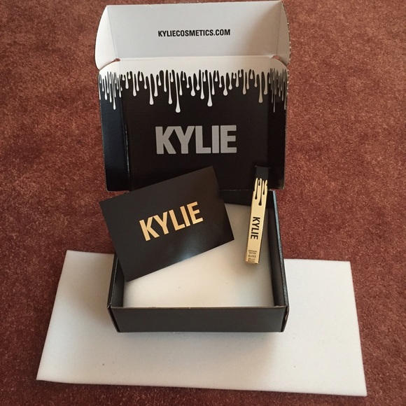 AUTHENTIC POPPIN GLOSS BIRTHDAY EDITION!