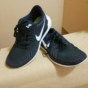 Tennis  black